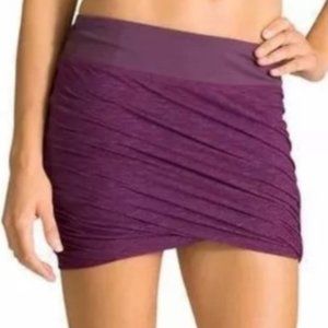 Athleta Twist It Mini Bubble Skirt